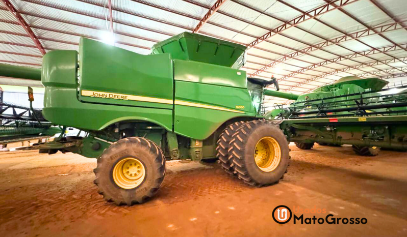 COLHEITADEIRA JOHN DEERE S680 – PLATAFORMA 40 PÉS DRAPER full