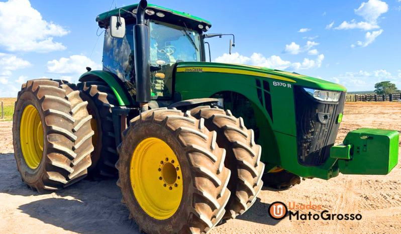 TRATOR JOHN DEERE 8370R – COM ILS full