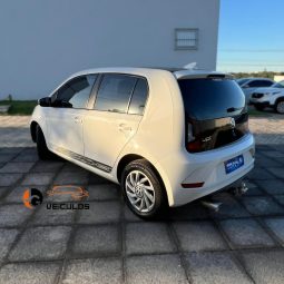 VOLKSWAGEN UP CONNECT TSI 1.0 full